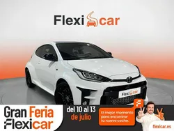 Blanco Usado 2022 Toyota Yaris Berlina | 33.990 € (Buen precio)