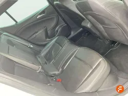 Blanco Usado 2018 Opel Astra Berlina | 11.490 € (Precio justo)