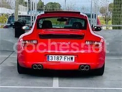 Rojo Usado 2005 Porsche 911 Carrera S Coupe | 55.000 €