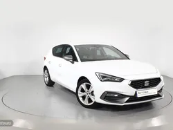 Blanco Usado 2024 Seat Leon FR Berlina | 20.700 € (Precio justo)