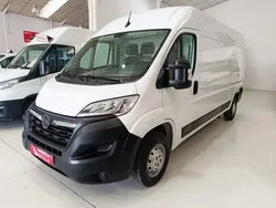 Blanco Usado 2022 Opel Movano Van | 21.500 € (Un poco caro)