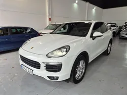 Blanco Usado 2016 Porsche Cayenne SUV | 38.990 € (Precio justo)