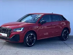 Rojo Usado 2025 Audi Q2 Black Edition SUV | 36.700 € (Precio justo)