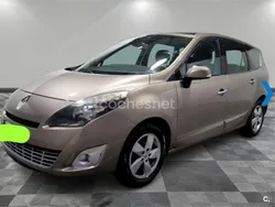 Beige Usado 2010 Renault Grand Scénic III Bose Edition Monovolumen | 6800 € (Precio justo)
