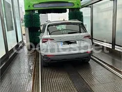 Gris / plata Usado 2022 Skoda Karoq Ambition SUV | 19.700 € (Precio justo)