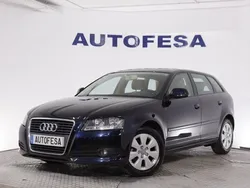 Negro Usado 2010 Audi A3 Sportback Ambition Utilitario | 10.050 € (Precio justo)