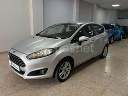 Gris / plata Usado 2015 Ford Fiesta Trend Berlina | 8500 € (Precio justo)