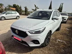 Blanco Usado 2023 MG ZS Luxury Berlina | 14.901 € (Buen precio)