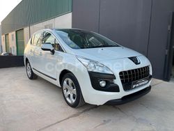 Blanco Usado 2011 Peugeot 3008 Active Berlina | 8900 € (Caro)