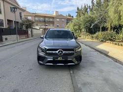 Gris / plata Usado 2020 Mercedes GLB200 SUV | 33.500 € (Un poco caro)