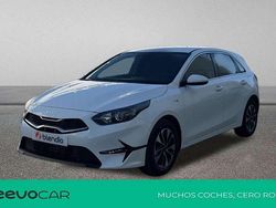 Blanco Usado 2025 Kia Ceed Utilitario | 20.991 € (Un poco caro)