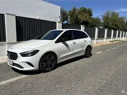 Blanco Usado 2019 Mercedes B200 Monovolumen | 27.500 € (Caro)