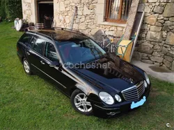 Negro Usado 2007 Mercedes E220 Avantgarde Familiar | 14.500 €