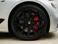 Blanco Nuevo 2024 Bentley Continental Berlina | 319.000 €