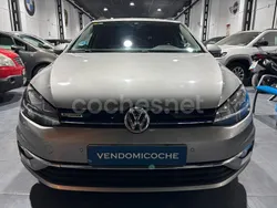 Gris / plata Usado 2020 VW Golf VIII Sportline Familiar | 11.990 € (Precio justo)