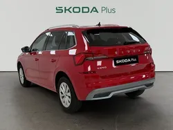 Rojo Usado 2024 Skoda Kamiq Ambition SUV | 19.990 € (Precio justo)