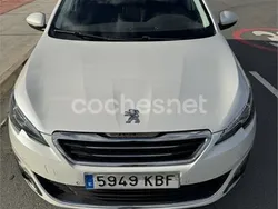Usado 2017 Peugeot 308 Allure Familiar | 10.990 € (Caro)