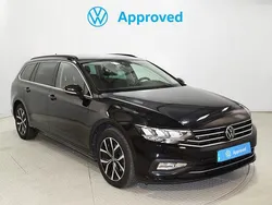 Negro Usado 2020 VW Passat Executive Familiar | 18.500 € (Precio justo)