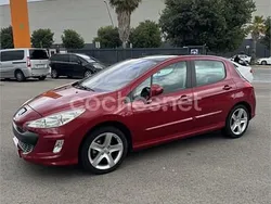 Rojo Usado 2008 Peugeot 308 Premium Berlina | 4500 € (Precio justo)
