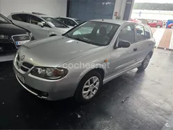 Gris / plata Usado 2003 Nissan Almera Comfort Berlina | 2990 €