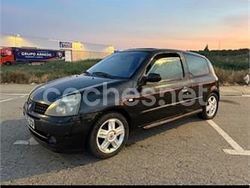 Negro Usado 2004 Renault Clio II Privilege Berlina | 2180 € (Precio justo)