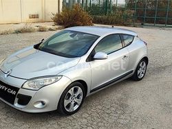 Gris / plata Usado 2009 Renault Mégane Dynamique Berlina | 4500 € (Precio justo)