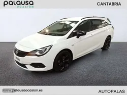 Blanco Usado 2022 Opel Astra Ultimate Familiar | 17.990 € (Caro)