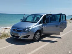 Azul Usado 2011 Opel Zafira Enjoy Plus Monovolumen | 4500 € (Precio justo)