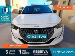 Blanco Usado 2024 Peugeot e-208 GT Utilitario | 22.490 € (Precio justo)