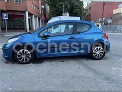 Negro Usado 2007 Peugeot 207 Berlina | 2999 € (Precio justo)