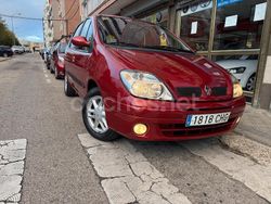 Granate Usado 2003 Renault Scénic Dynamique Monovolumen | 3790 € (Un poco caro)