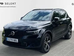 Negro Nuevo 2025 Volvo XC40 Plus SUV | 42.200 € (Precio justo)