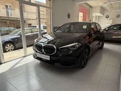 Negro Usado 2022 BMW 118 Sport Line Utilitario | 21.900 € (Buen precio)