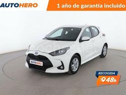 Blanco Usado 2021 Toyota Yaris Hybrid Active Utilitario | 16.499 € (Precio justo)