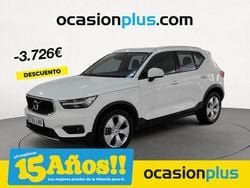 Blanco Usado 2021 Volvo XC40 Momentum SUV | 24.190 € (Precio justo)