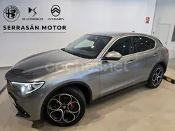 Gris / plata Usado 2019 Alfa Romeo Stelvio Executive SUV | 22.990 € (Buen precio)
