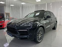 Negro Usado 2021 Porsche Cayenne SUV | 58.990 €