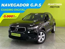 Negro Usado 2022 Volvo XC40 Momentum SUV | 23.800 € (Super precio)