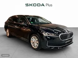 Negro Usado 2024 Skoda Superb Selection Familiar | 35.800 € (Super precio)