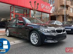 Negro Usado 2022 BMW 330e Advantage Berlina | 31.200 € (Super precio)