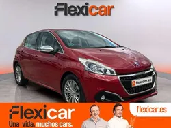 Rojo Usado 2017 Peugeot 208 Allure Utilitario | 7990 € (Precio justo)
