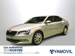 Plateado Usado 2019 Skoda Superb Ambition Berlina | 19.990 € (Buen precio)