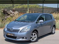 Gris / plata Usado 2009 Toyota Verso Active Monovolumen | 10.990 € (Caro)