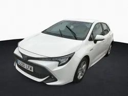 Blanco Usado 2020 Toyota Corolla Active Berlina | 19.900 € (Buen precio)