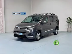 Gris Usado 2021 Toyota Proace Verso Active Familiar | 18.990 €
