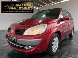 Granate Usado 2006 Renault Scénic II Expression Monovolumen | 2499 € (Precio justo)