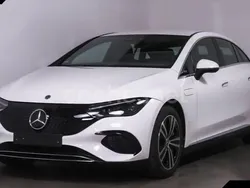 Eléctrico Usado 2024 Mercedes EQE350 Edition Berlina | 50.500 € (Super precio)