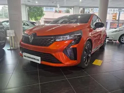 Naranja Usado 2023 Renault Clio V Techno Utilitario | 16.000 € (Buen precio)