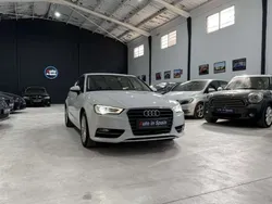 Blanco Usado 2013 Audi A3 Ambiente Utilitario | 12.000 € (Precio justo)
