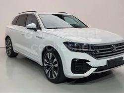 Blanco Usado 2020 VW Touareg R-line SUV | 46.900 € (Precio justo)